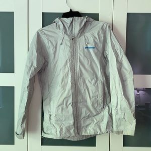 PATAGONIA torrentshell rain jacket